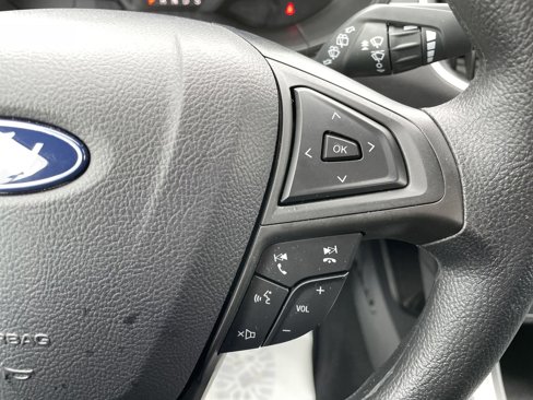 New 2024 Ford Edge SE w/ Black Appearance Package image 17