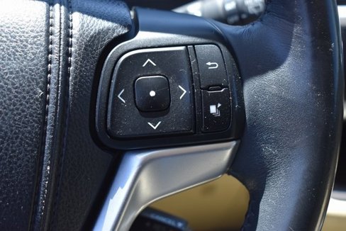 Used 2014 Toyota Highlander XLE image 28