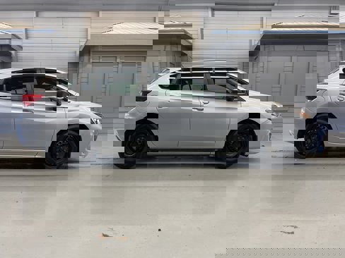 Used 2019 Subaru Impreza 2.0i image 8