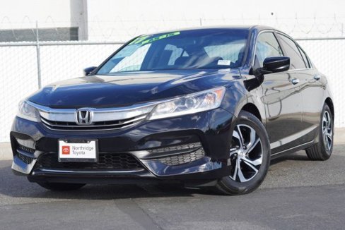 Used 2017 Honda Accord LX image 3