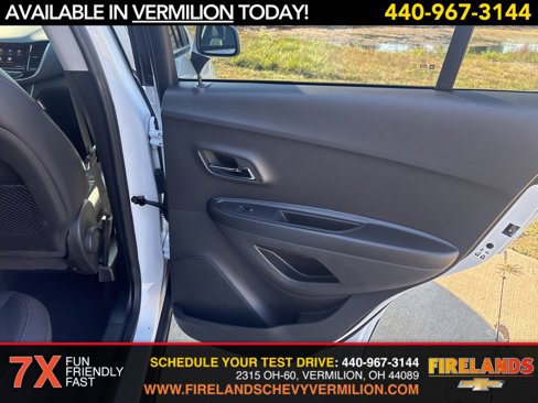 Certified 2022 Chevrolet Trax LT w/ LT Convenience Package image 27