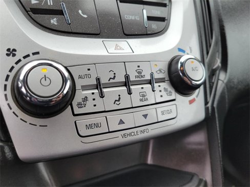 Used 2017 Chevrolet Equinox LT w/ Convenience Package image 32