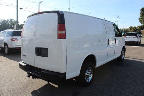 Used 2016 Chevrolet Express 2500 image 4