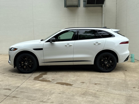 New 2026 Jaguar F-PACE R-Dynamic S image 5