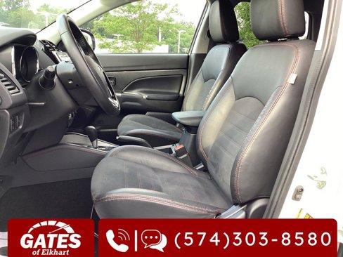 Used 2024 Mitsubishi Outlander Sport SE image 13