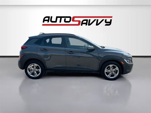 Used 2023 Hyundai Kona SEL image 8