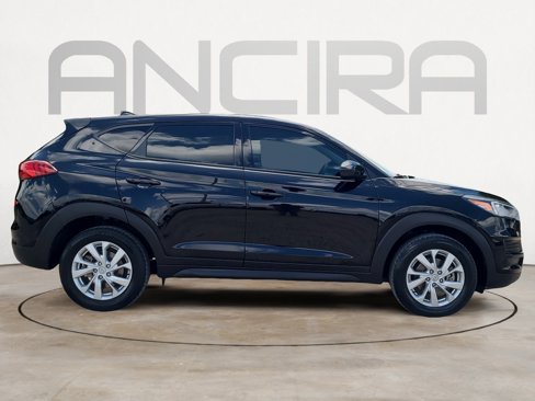 Used 2021 Hyundai Tucson SE image 11