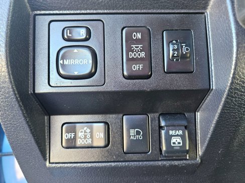 Used 2019 Toyota Tundra Limited image 23