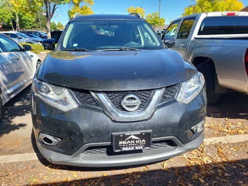 Used 2016 Nissan Rogue SL w/ SL Premium Package image 2