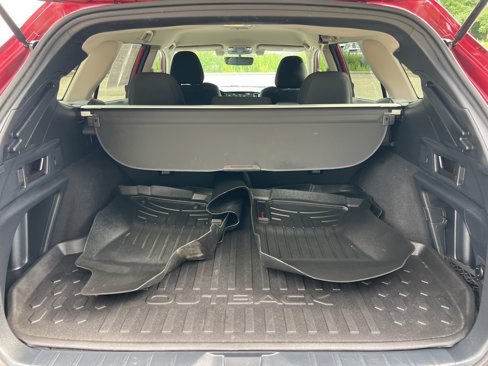Used 2022 Subaru Outback Premium image 27
