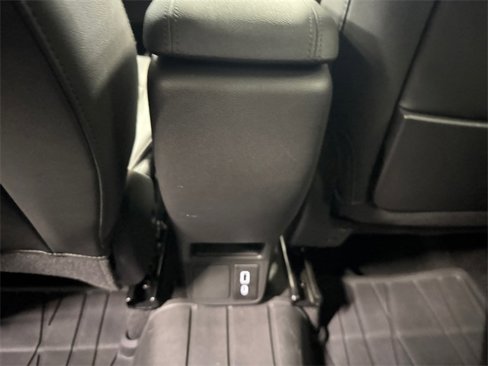 Used 2022 Buick Encore GX Select w/ Sport Touring Package image 17