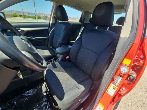 Used 2010 Toyota Matrix S image 13