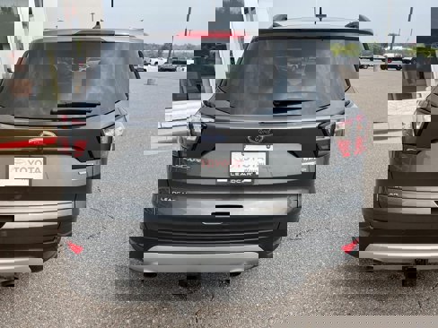 Used 2018 Ford Escape SEL image 22
