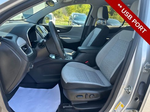 Used 2022 Chevrolet Equinox LS w/ LS Convenience Package image 12