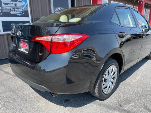 Used 2017 Toyota Corolla L image 11