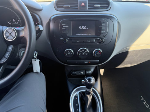 Used 2019 Kia Soul image 5
