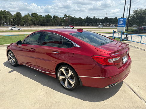 Certified 2018 Honda Accord Touring image 5
