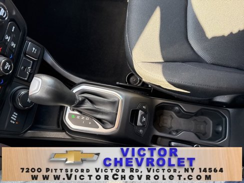 Used 2023 Jeep Renegade Latitude image 23