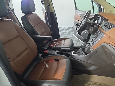 Used 2014 Buick Encore Premium image 39