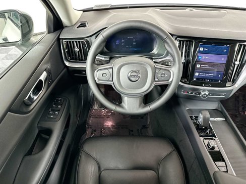 Certified 2025 Volvo S60 B5 Core image 21
