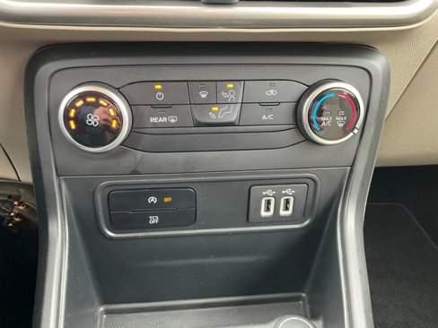 Used 2021 Ford EcoSport S image 9