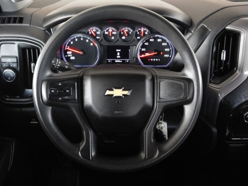 Used 2021 Chevrolet Silverado 1500 Custom image 16