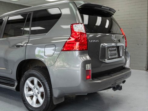 Used 2013 Lexus GX 460 image 35