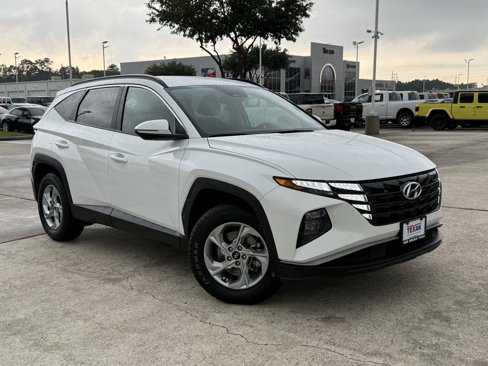 Used 2023 Hyundai Tucson SEL image 2