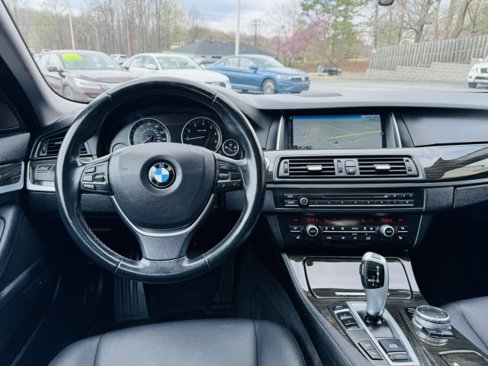 Used 2015 BMW 528i xDrive Sedan image 9