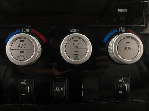 Used 2008 Toyota Tundra Limited image 28