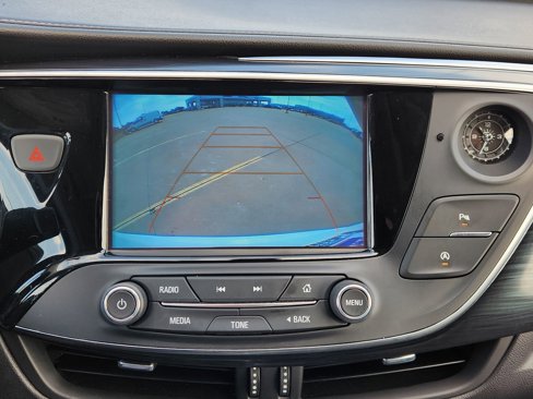 Used 2020 Buick Envision Essence image 20