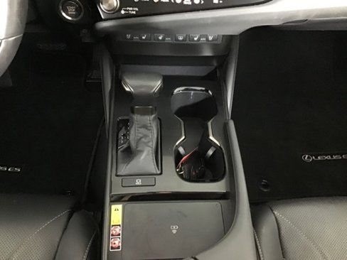 Used 2023 Lexus ES 350 Luxury image 12