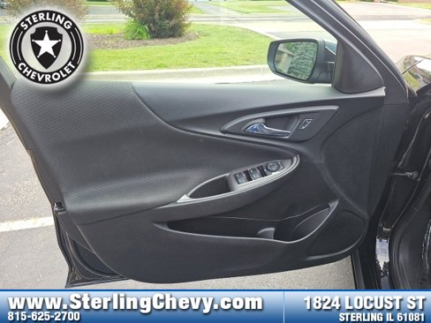 Used 2022 Chevrolet Malibu LT image 21