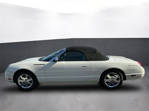 Used 2002 Ford Thunderbird image 4