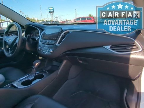 Used 2024 Chevrolet Malibu LS image 21