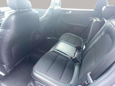 Used 2024 Ford Escape ST-Line image 7