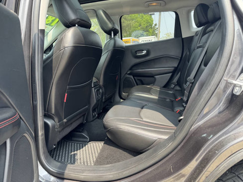 Used 2018 Jeep Compass Trailhawk w/ Leather Interior Group image 29