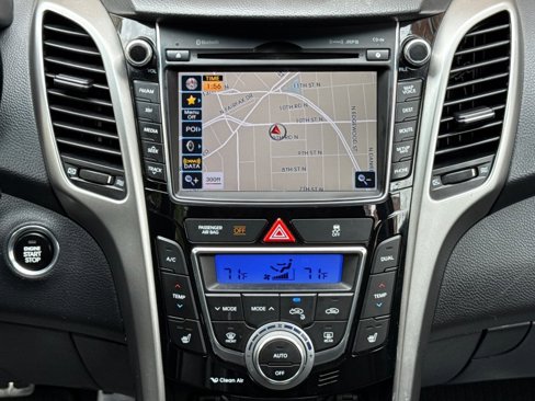 Used 2013 Hyundai Elantra GT w/ Style Pkg image 22