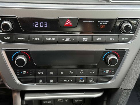 Used 2017 Hyundai Sonata Limited 2.0T image 26