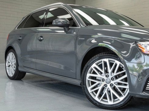 Used 2018 Audi A3 e-tron Premium Plus w/ Technology Package image 9