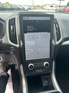 Used 2022 Ford Edge SE w/ Black Appearance Package image 14
