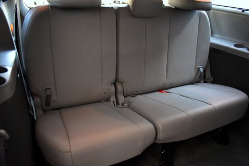 Used 2015 Toyota Sienna XLE image 40