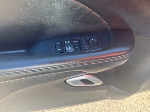 Used 2016 Dodge Challenger SXT Plus image 33