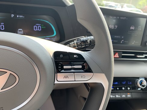 New 2025 Hyundai Elantra Blue w/ Cargo Package image 19