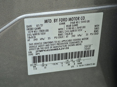 Used 2021 Ford Edge SE image 29