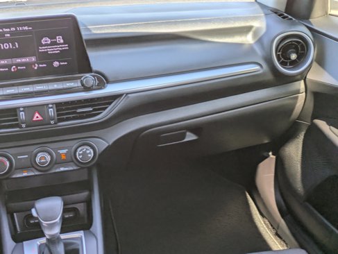 Used 2023 Kia Forte LXS w/ LXS Technology Package image 17