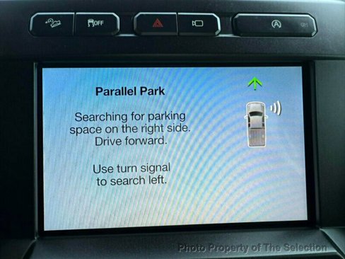 Used 2018 Ford F150 Platinum w/ Equipment Group 701A Luxury image 36