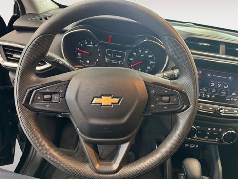 Used 2022 Chevrolet TrailBlazer LT w/ Sun and Liftgate Package image 14