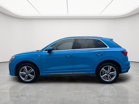 Used 2021 Audi Q3 2.0T Premium w/ Convenience Package image 4