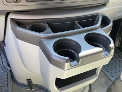 Used 2014 Ford E-350 and Econoline 350 XLT image 13